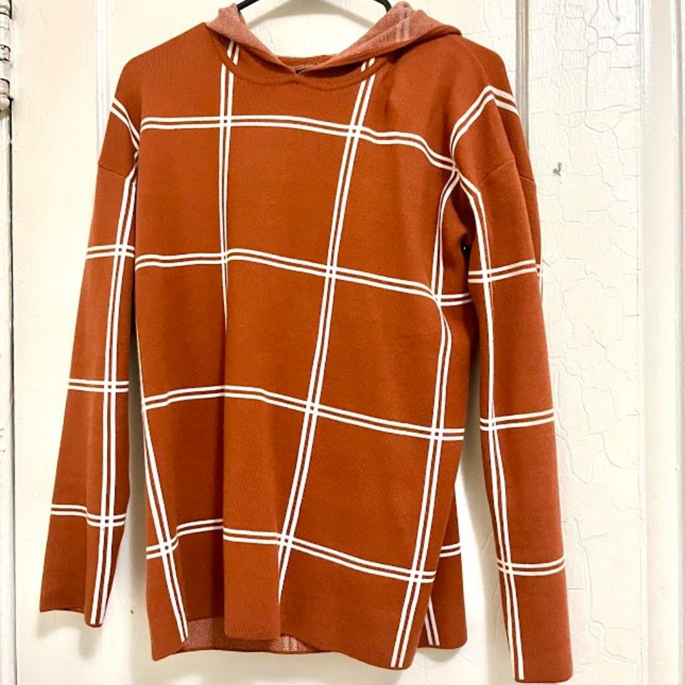 Hooded autumnal window pane sweater